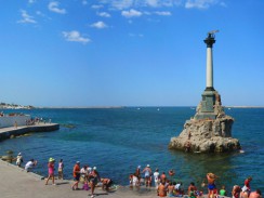 Украина. Севастополь. Памятник затопленным кораблям.
