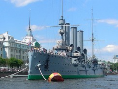 Россия. Санкт-Петербург. Крейсер Балтийского флота «Аврора».